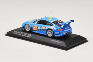 Porsche 911 997 GT3 RSR GT2 #77 M. Lieb / R. Lietz / W. Henzler 24 Hours of Le Mans 2010 Minichamps 1:43 410106977 Metall — Bild 3 von 4