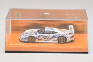 Porsche 911 GT1 #25 B. Wollek / T. Boutsen / H-J. Stuck 24 Hours of Le Mans 1996 Minichamps 1:43 403966625 Metall — Bild 4 von 5