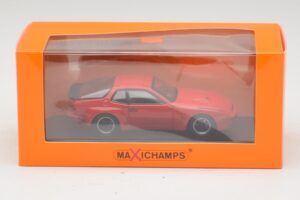 Porsche 924 GT Rot Maxichamps 1:43 940066120 Metall — Bild 4 von 4