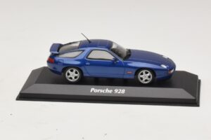 Porsche 928 Blau Metallic Maxichamps 1:43 940068101 Metall