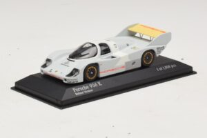 Porsche 956K Rollout Version 1982 Minichamps 1:43 400826799 Metall — Bild 2 von 4