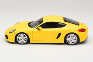 Porsche Cayman 981 Gelb Minichamps 1:18 110062220 Metall — Bild 4 von 8