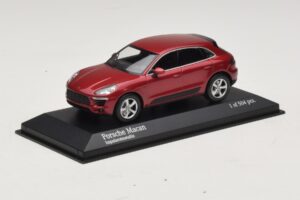 Porsche Macan 95B Rot Metallic Minichamps 1:43 410062600 Metall — Bild 2 von 4