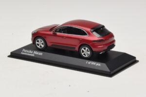 Porsche Macan 95B Rot Metallic Minichamps 1:43 410062600 Metall — Bild 3 von 4
