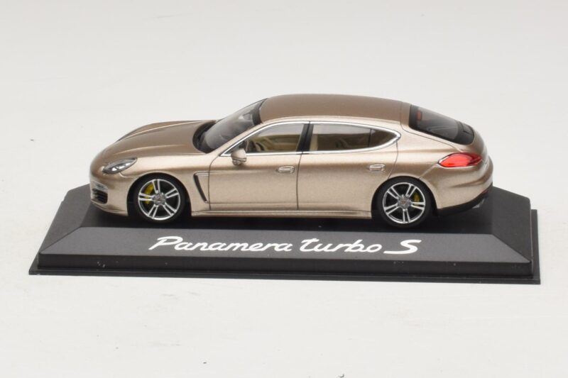 Porsche Panamera 970 Turbo S Bronze Metallic Minichamps 1:43 WAP0200600E Metall