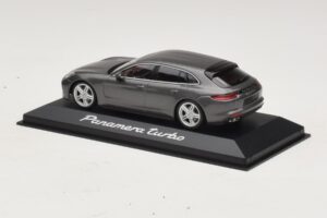 Porsche Panamera 971 Turbo Grau Metallic Minichamps 1:43 WAP0207610H Metall — Bild 3 von 4