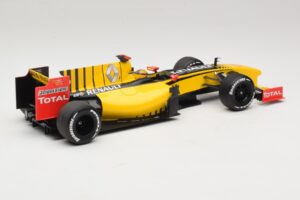 Renault R30 Showcar #11 R. Kubica F1 2010 Minichamps 1:18 150100081 Metall — Bild 2 von 6