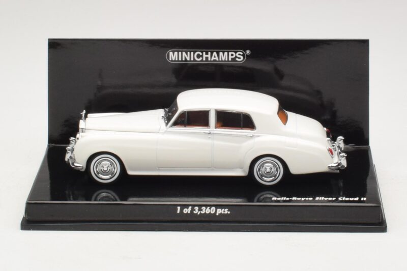 Rolls-Royce Silver Cloud II Weiß Minichamps 1:43 436134900 Metall