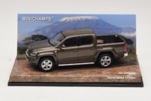 Volkswagen Amarok Braun Metallic Minichamps 1:43 436058361 Metall