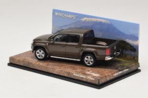 Volkswagen Amarok Braun Metallic Minichamps 1:43 436058361 Metall — Bild 3 von 5