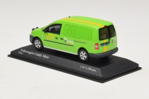 Volkswagen Caddy Maxi Norway Post Minichamps 1:43 403057006 Metall — Bild 3 von 4