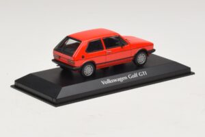 Volkswagen Golf GTI Mk1 Rot Maxichamps 1:43 940055170 Metall — Bild 2 von 4