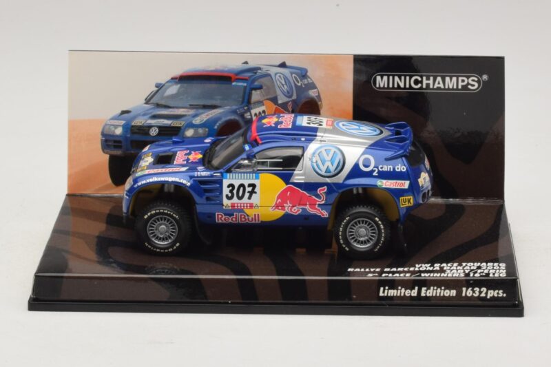 Volkswagen Race Touareg Red Bull #307 B. Saby / M. Perin Dakar Rally 2005 Minichamps 1:43 436055307 Metall