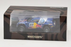Volkswagen Race Touareg Red Bull #317 Gordon / von Zitzewitz Dakar Rally 2005 Minichamps 1:43 436055317 Metall — Bild 5 von 5