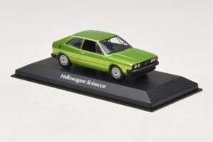Volkswagen Scirocco Mk1 Grün Metallic Maxichamps 1:43 940050420 Metall — Bild 3 von 4