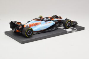 Williams Racing FW45 #2 L. Sargeant Singapore GP 2023 Minichamps 1:18 117231602 Metall — Bild 2 von 7
