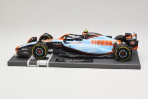 Williams Racing FW45 #2 L. Sargeant Singapore GP 2023 Minichamps 1:18 117231602 Metall — Bild 3 von 7