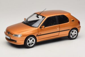 Peugeot 306 S16 Blaze-Gelb Norev 1:18 Peugeot 306 S16 Blaze-Gelb Norev 1:18 184940 Metall