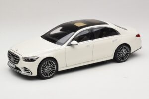 Mercedes S-Klasse W223 AMG Line Weiß Norev 1:18 183807 Metall