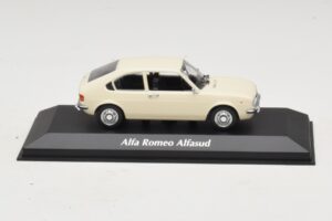 Alfa Romeo Alfasud Weiß Maxichamps 1:43 940120101 Metall