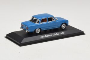 Alfa Romeo Giulia 1600 Blau Maxichamps 1:43 940120900 Metall — Bild 2 von 5