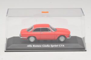 Alfa Romeo Giulia Sprint GTA Rot Maxichamps 1:43 940120440 Metall — Bild 4 von 5