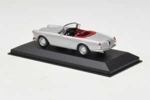 Alfa Romeo Spider 916 3.2 V6 24V Silber Minichamps 1:43 400120330 Metall — Bild 3 von 5