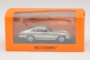 Aston Martin DBS Silber Maxichamps 1:43 940137600 Metall — Bild 5 von 5
