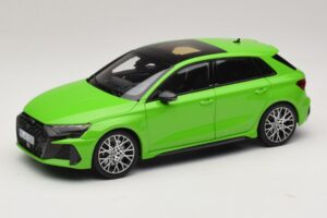 Audi RS3 8Y Sportback Kyalamigrün Norev 1:18 188390 Metall