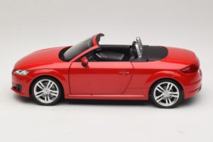 Audi TT 8J Roadster Tango Red Minichamps 1:18 5011400525 Metall — Bild 4 von 8