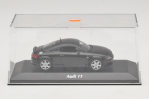 Audi TT 8N Schwarz Maxichamps 1:43 940017221 Metall — Bild 4 von 5