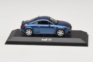 Audi TT 8N Blau Metallic Maxichamps 1:43 940017220 Metall