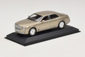 Bentley Mulsanne Gold Metallic Minichamps 1:43 40433 Metall — Bild 2 von 5