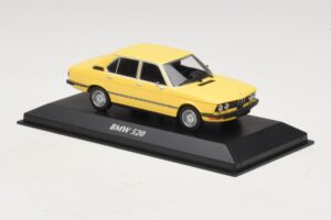 BMW 520 E12 Gelb Maxichamps 1:43 940023001 Metall — Bild 3 von 5