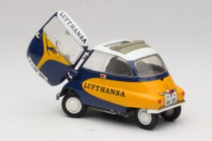 BMW Isetta 250 Lufthansa Revell 1:18 08926 Metall — Bild 5 von 8
