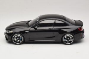 BMW M2 F87 Schwarz Metallic Minichamps 1:18 155026100 Metall — Bild 3 von 6