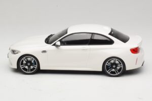 BMW M2 F87 Weiß Minichamps 1:18 155026104 Metall — Bild 3 von 6