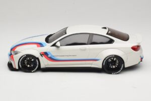 BMW M4 F82 Liberty Walk Ersatzkarton GT Spirit 1:18 GT067-R1 Resin — Bild 3 von 6