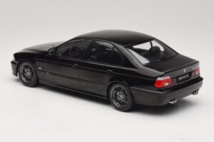 BMW M5 E39 Schwarz KK-Scale 1:18 KKDC181623 Metall — Bild 5 von 6