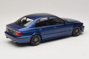 BMW M5 E39 Blau Metallic KK-Scale 1:18 KKDC181621 Metall — Bild 2 von 6