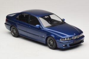BMW M5 E39 Blau Metallic KK-Scale 1:18 KKDC181621 Metall — Bild 4 von 6