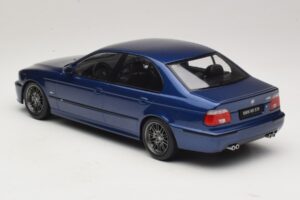 BMW M5 E39 Blau Metallic KK-Scale 1:18 KKDC181621 Metall — Bild 5 von 6