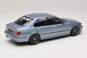 BMW M5 E39 Silverstone Blue Metallic KK-Scale 1:18 KKDC181622 Metall — Bild 2 von 6