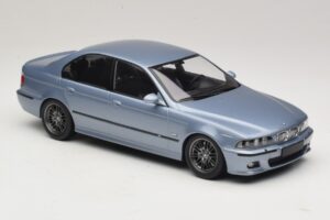 BMW M5 E39 Silverstone Blue Metallic KK-Scale 1:18 KKDC181622 Metall — Bild 4 von 6