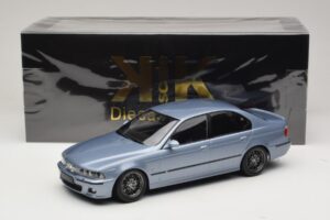 BMW M5 E39 Silverstone Blue Metallic KK-Scale 1:18 KKDC181622 Metall — Bild 6 von 6