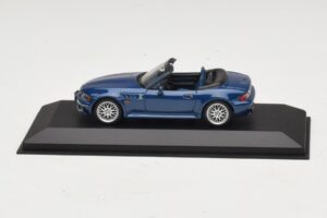 BMW Z3 E36/7 1.8 M Package Blau Ersatzkarton Minichamps 1:43 80429411714-R1 Metall