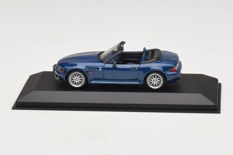 BMW Z3 E36/7 1.8 M Package Blau Ersatzkarton Minichamps 1:43 80429411714-R1 Metall