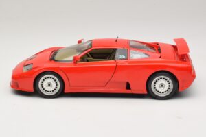 Bugatti EB110 Rot Bburago 1:18 3055-P1 Metall — Bild 4 von 8