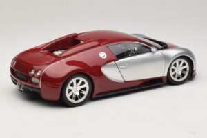 Bugatti Veyron Centenaire Edition Chrome Red Minichamps 1:18 100110851 Metall — Bild 3 von 8
