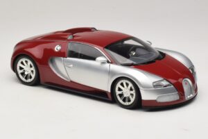 Bugatti Veyron Centenaire Edition Chrome Red Minichamps 1:18 100110851 Metall — Bild 6 von 8